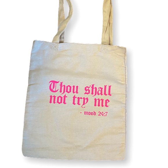 Thou shall not try me book Canvas tote bag - Picture 3 of 4